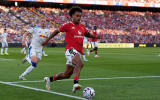 Điều gì đang chờ Zirkzee sau bàn thắng vào lưới Leeds United?