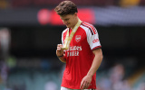 Đã có Tzolis, Arsenal cần gì Barcola?