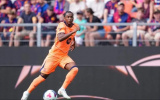 Tin đồn chuyển nhượng tối 22/8: MU nhắm Balde; Man City muốn có De Jong