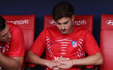 Alvarez có thể đơn phương chấm dứt hợp đồng để đến Barca