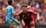 Tân binh Munoz tỏa sáng giải cứu Liverpool trước Forest