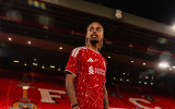 Có Bradley Barcola, đội hình Liverpool vẫn mất cân bằng