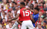 Bàn thắng của Arsenal bị ví như pha bóng bầu dục