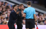 Ngoại hạng Anh thừa nhận Arsenal đáng lẽ được hưởng phạt đền trước Aston Villa