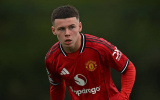 Rooney nhắn nhủ con trai trên đường thăng tiến ở MU