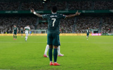 Vinicius đang trả giá đắt vì từ chối Arsenal