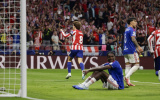 Yoro bị đuổi, Man Utd cay đắng gục ngã trước Atletico