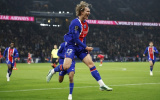 Thắng thuyết phục Lyon 2-0, PSG độc chiếm ngôi đầu Ligue 1
