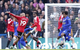Ném đi 45 phút hay nhất mùa, Man Utd cay đắng gục ngã