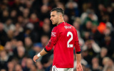 CĐV Manchester United 'nóng mặt' với Diogo Dalot sau trận hòa Nottingham Forest