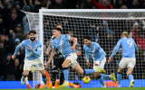 Man City 3-2 Leeds: Phil Foden lập siêu phẩm giây 55, 'cứu rỗi' Man City trong ngày phá kỷ lục Yaya Toure