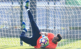 Claudio Bravo có thể sẽ không dự trận derby thành Manchester