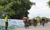 Chặng 7 tour xe đạp toàn quốc về nông thôn: Khách mời chứng tỏ đẳng cấp vượt trội