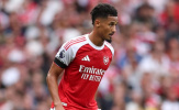 Saliba – bức tường thép giúp Arsenal đứng vững trước Man City