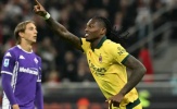 Leao đánh bại De Gea, Milan lên ngôi đầu đầy bản lĩnh