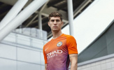 Man City trình làng áo đấu thứ 3 'tím cam' cực chất