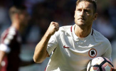 'Cây trường sinh' Totti đạt cột mốc ghi bàn đáng nể