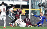 Bay nhảy như chim, Joe Hart vẫn không thể ngăn Totti phá kỷ lục