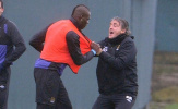 Sự thật vụ Mancini xô xát với Balotelli