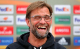 Klopp phản ứng hài hước khi nghe tiếng chuông điện thoại
