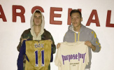 Sao Arsenal hào hứng với Justin Bieber