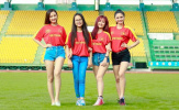 Nữ CĐV Cần Thơ hâm nóng trận giao hữu của ĐT Việt Nam