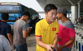 Đội tuyển Việt Nam sát giờ mới có mặt ở sân bay