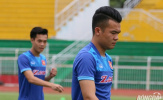 Tiền vệ Hoàng Thịnh phải tập riêng trước khi sang Indonesia