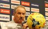HLV Alfred Riedl: 'Cơ hội vào chung kết chia đều cho Việt Nam và Indonesia'