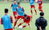 U22 Việt Nam tập bài El Rondo của Barcelona