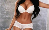 3 vòng hoàn hảo của mỹ nữ Viviana Kindl