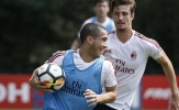 Montella cho cầu thủ chơi 'bóng chuyền' trước cuộc đấu với Crotone