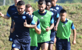 Chủ tịch tuyên bố 'đầu hàng', cầu thủ Napoli vẫn nỗ lực tập luyện