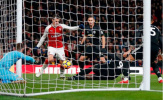 Không chỉ Arsenal, Lukaku cũng suýt hại De Gea