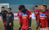 Duy Mạnh chắc chắn ngồi ngoài, U23 Việt Nam đóng cửa tập kín 