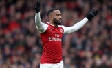 Wenger nói gì khi Aubameyang nhường Lacazette đá phạt đền?