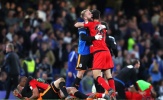Tottenham thoát cửa tử, Chelsea vùng vẫy trong tuyệt vọng