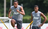 Huyền thoại lo sợ Rashford và Martial rời Man Utd