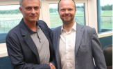 Bằng cách đặc biệt, mọi yêu cầu của Mourinho đều được Ed Woodward đáp ứng