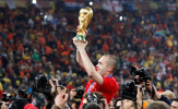 CHÍNH THỨC: Andres Iniesta chia tay đội tuyển Tây Ban Nha