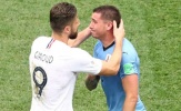 Sao Uruguay khóc nức nở dù trận đấu với Pháp chưa kết thúc