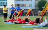 U23 Việt Nam tập nhẹ trong buổi đầu tập trung