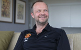 Ed Woodward ĐẠI CẢI CÁCH với 3 vị trí mới, 'ông kẹ' Man Utd trở lại?