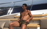 Stress vì không ghi bàn, Ronaldo rủ bạn gái đi du hí Địa Trung Hải