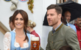 Tiết lộ: Xabi Alonso từng bị đồng đội 'tăm tia' vợ