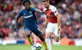 Fan Chelsea hồ hởi đón Aaron Ramsey