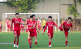 Cầu thủ Hà Nội FC hội quân, tuyển Việt Nam tiếp tục tập nhẹ nhàng