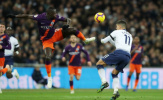 Sao Man City gây sốc với pha đánh nguội thô thiển trước Tottenham