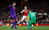 Chấm điểm Liverpool: Van Dijk công thủ toàn diện