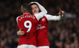 Xin lỗi Ozil, Lacazette mới là số 10 đích thực của Arsenal!